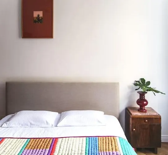 Charming Architect's شقة وارسو