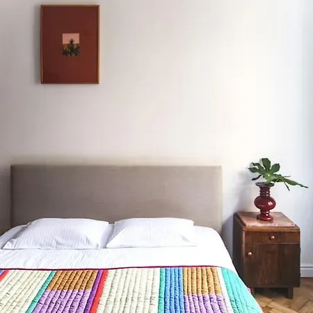 Charming Architect's Apartman Varsó